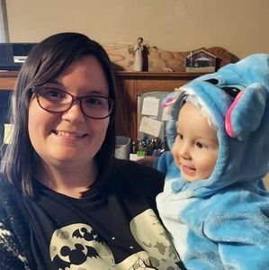 Meet your Posher, Esther